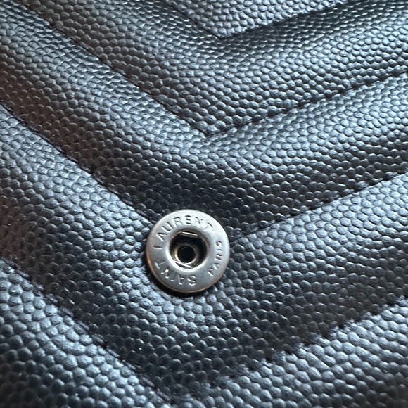 YSL Monogram Large Wallet on chain in Grained Leatherr - Picture 14 of 15